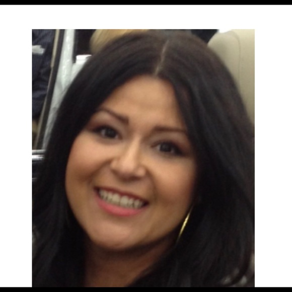 Meet your Posher, Kathy - Picture 1 of 1